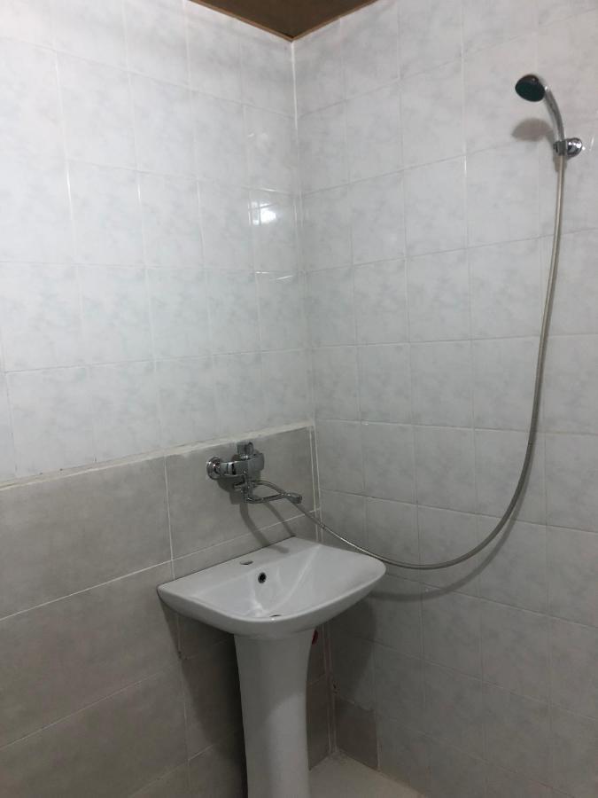 Hotel Nikea Paradiso Кутаїсі Екстер'єр фото
