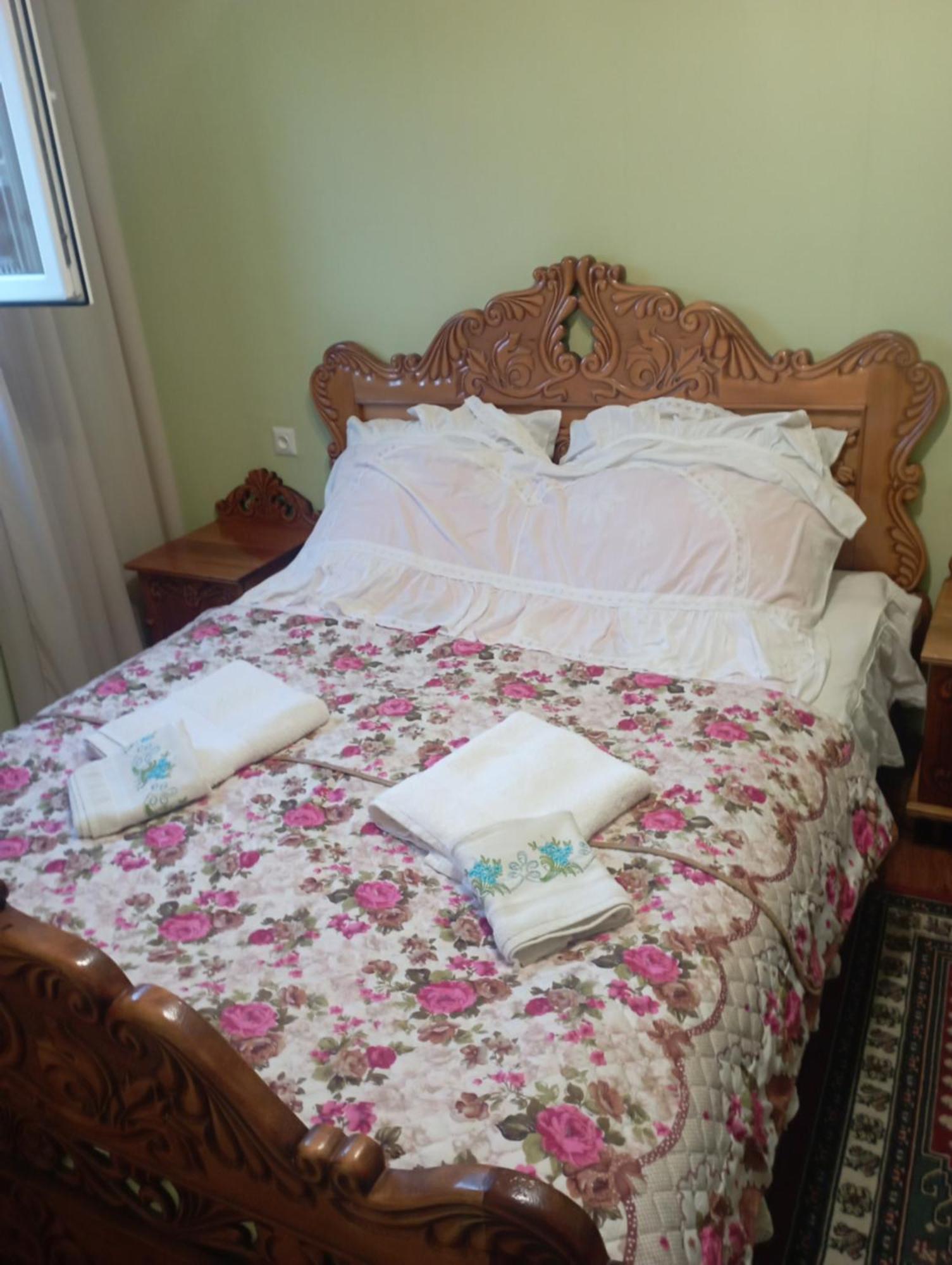 Hotel Nikea Paradiso Кутаїсі Екстер'єр фото