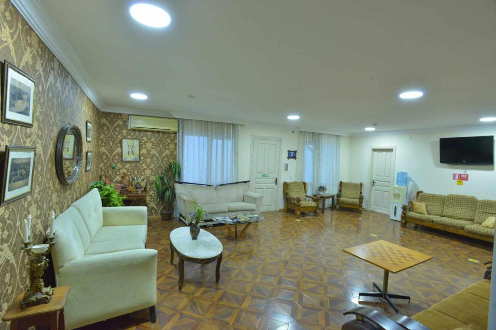 Hotel Nikea Paradiso Кутаїсі Екстер'єр фото